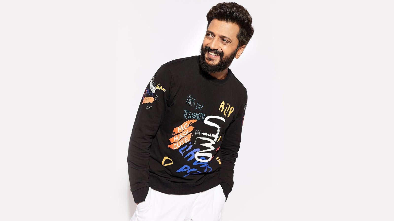 Riteish Deshmukh Age, Height, Wife, Family, Biography & More ...