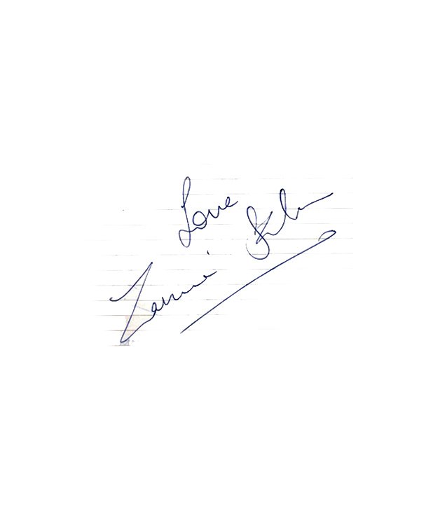 Zareen khan's Signature