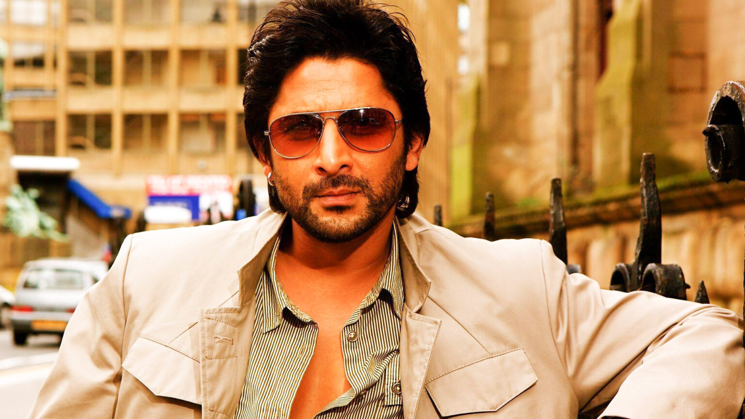 Arshad Warsi Height, Age, Wife, Children, Family, Biography & More