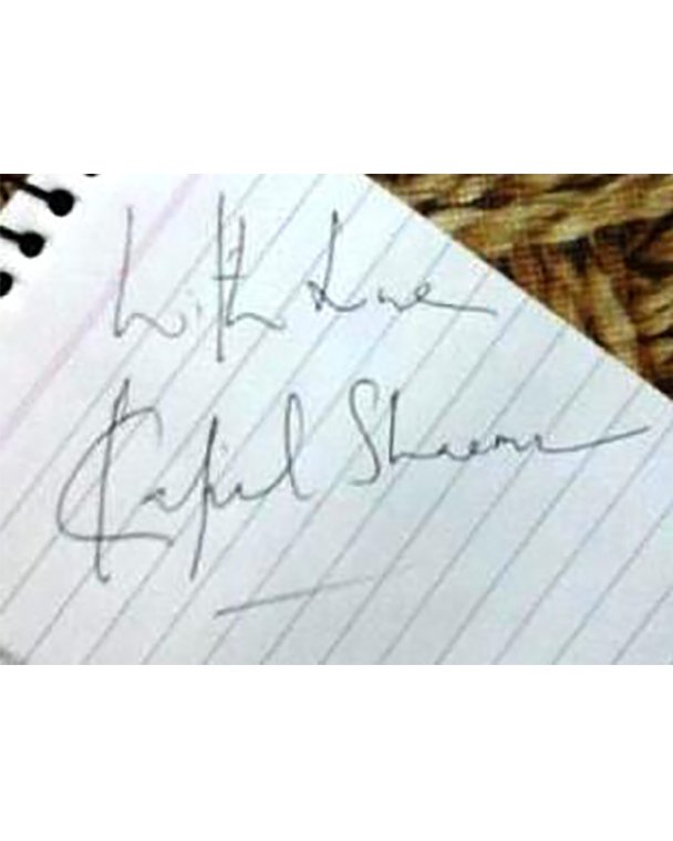 Kapil Sharma's Signature