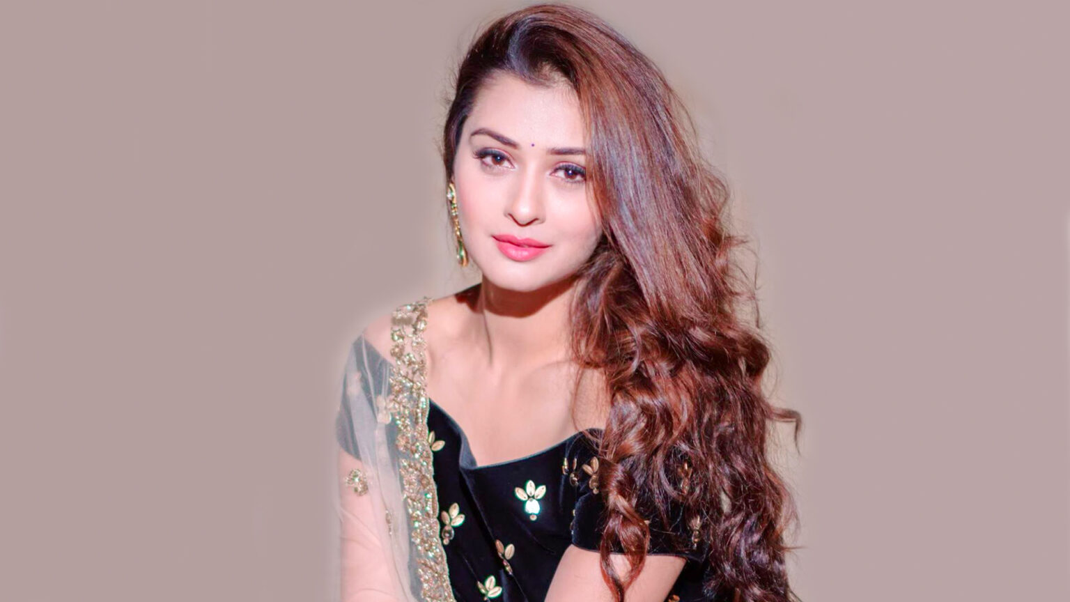 Payal Rajput Age, Boyfriend, Husband, Family, Biography & More ...