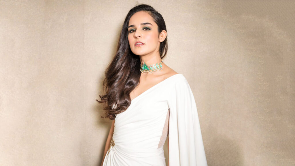 Angira Dhar Age, Husband, Boyfriend, Family, Biography & More ...