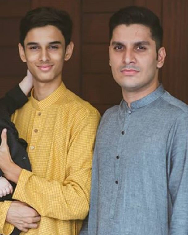 Ayeza Khan's Brothers