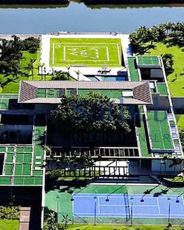 Neymar jr.'s House